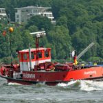 Branddirektor Krueger vor Lotsenstation Bubendeyufer