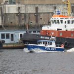 WS 44 am 12.4.2016, Hamburg, Elbe Höhe Schlepperponton St. Pauli  /_1