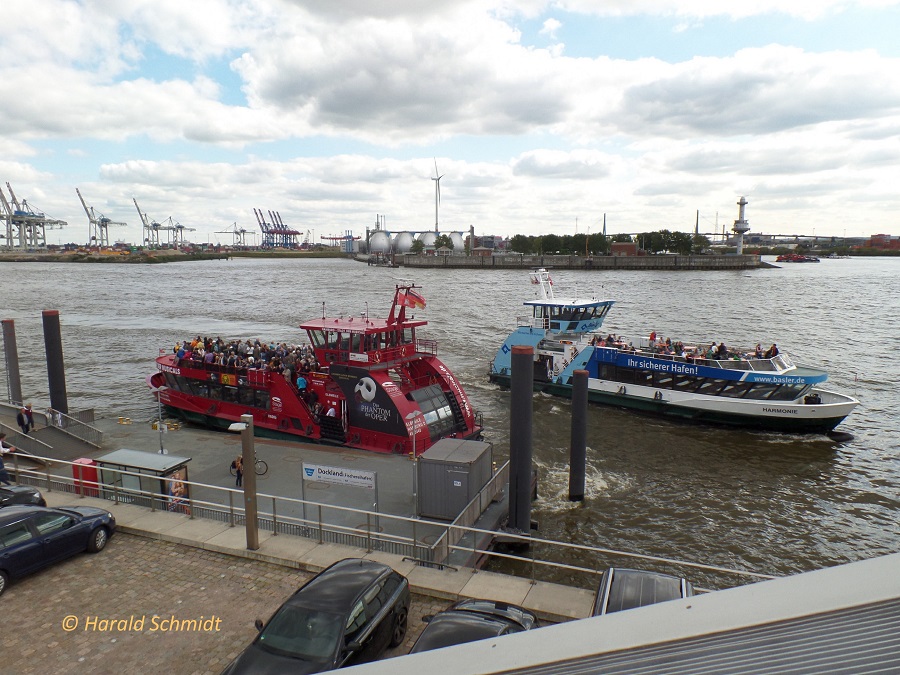 ELBMEILE (1) (ENI 04803440) + HARMONIE (3) (ENI 04803440)  am 26.8.2014,_1