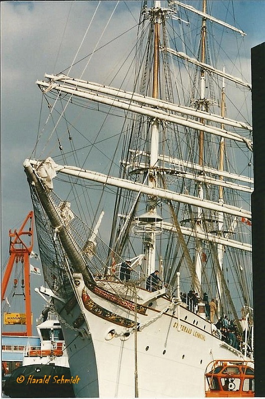 STATSRAAD LEHMKUHL im Mai 1988 (Hafengeburtstag), Hamburg, Elbe, Überseebrücke_2