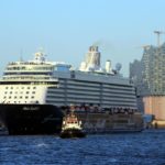 Feuerwerk zur Taufe MEINSCHIFF 3 am 12.06.2014_1