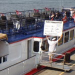 „Schildhalter“ auf der CLASSIC QUEEN am 4.7.2015: _1