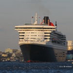 QM 2 beim Auslaufen_1