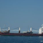 Schiff transportiert Schiffe_1