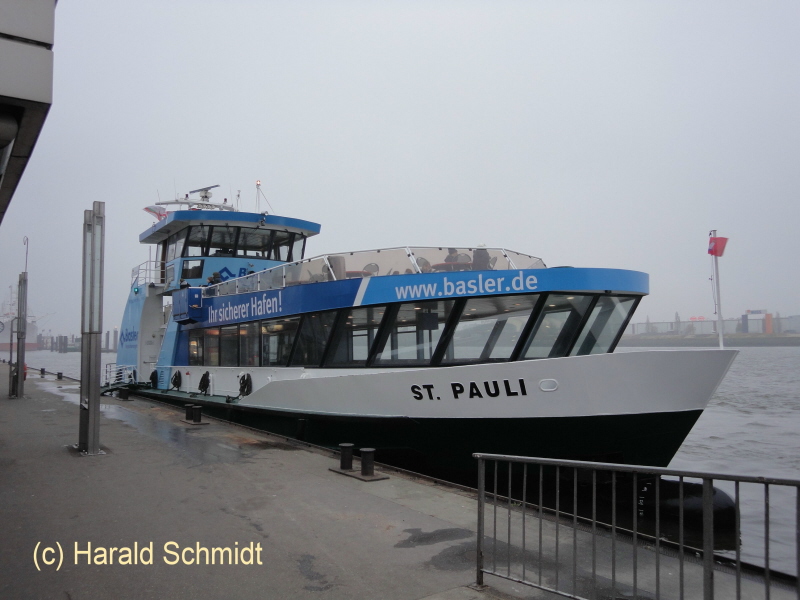 St. Pauli (4) (1997) 024 am 22.11.2011 mit neuer Werbung_1