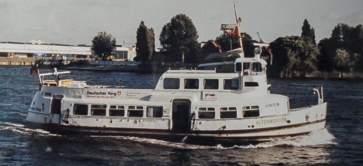 Die ehemalige HADAG-Hafenfähre STEINKIRCHEN 1997 als ALTENWERDER