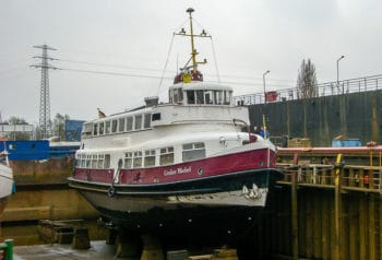 Die ehemalige HADAG-Hafenfähre GROSSER MICHEL im Dock