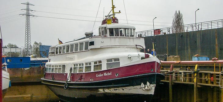 Die ehemalige HADAG-Hafenfähre GROSSER MICHEL im Dock