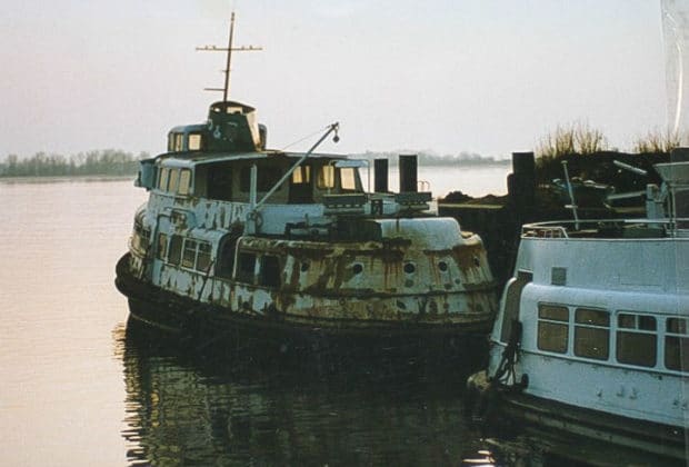 Die ehemalige HADAG-Hafenfähre STADERSAND 1991 in Wedel