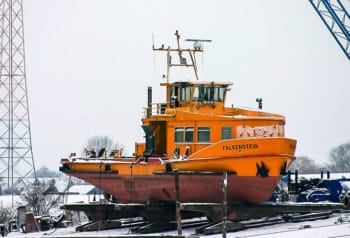 HADAG-Hafenfähre FALKENSTEIN beim Umbau im Januar 2010