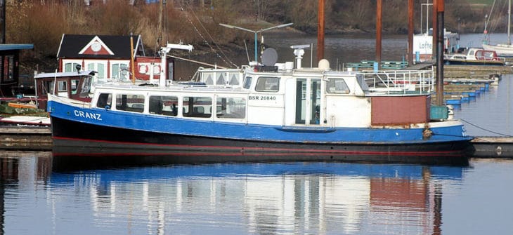 Ehemalige HADAG-Hafenfähre CRANZ im Februar 2016 in Oortkaten